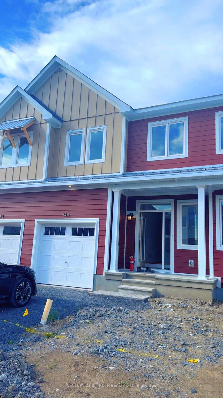 944 Seagrave Lane  Stittsville - Munster - Richmond ON K0A 2Z0 photo