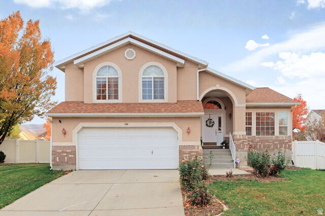 Property Photo: 194 E Bridgepark Cir S UT 84020