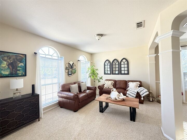 Property Photo: 402 W Iowa Drive TX 76548