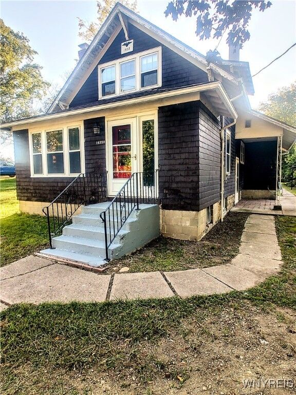 Property Photo: 14230 School Street NY 14034