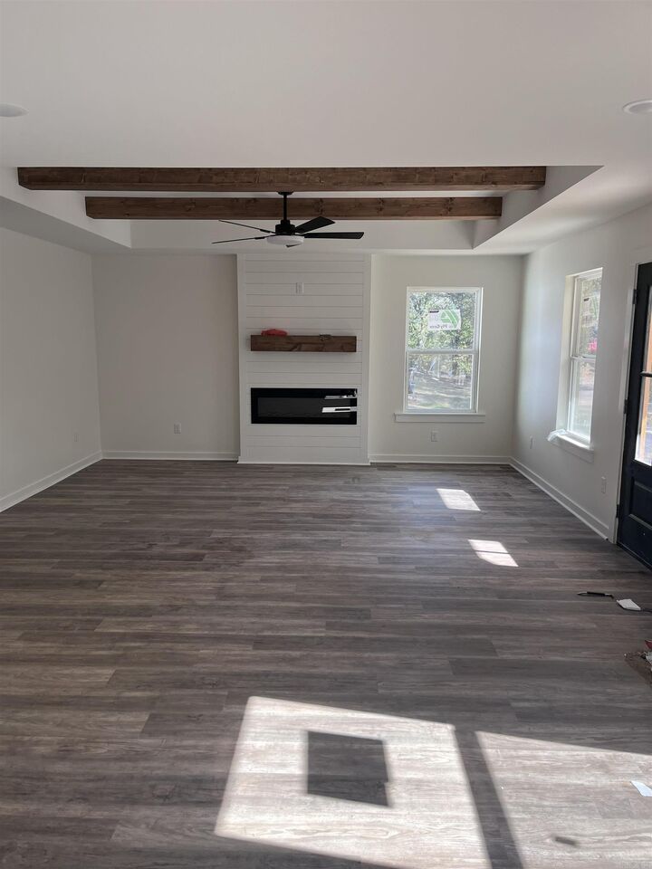 Property Photo: 499 Main Street AR 72011