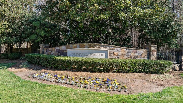 Property Photo:  8870 Braxton Drive  NC 28673 