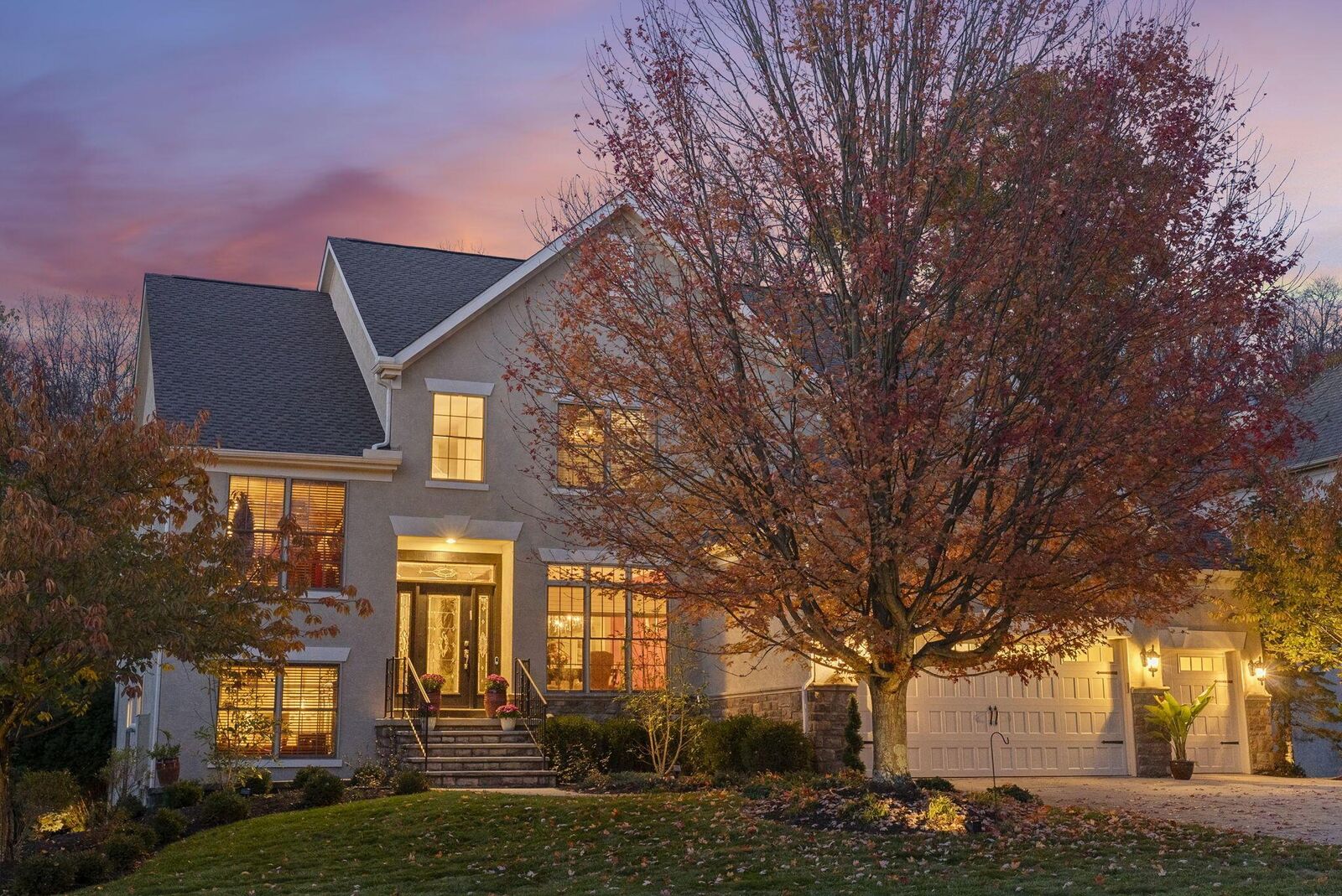 Property Photo: 5107 Augusta Drive OH 43082