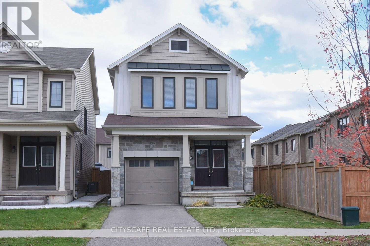 Property Photo:  16 Kelso Drive  ON N3W 0B7 