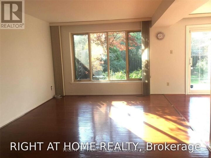 Property Photo:  63 Cairnside Crescent  ON M2J 3M9 