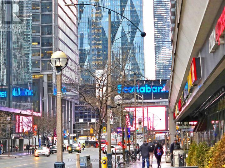 Property Photo: 25 Lower Simcoe Street 1819 ON M5J 3A1