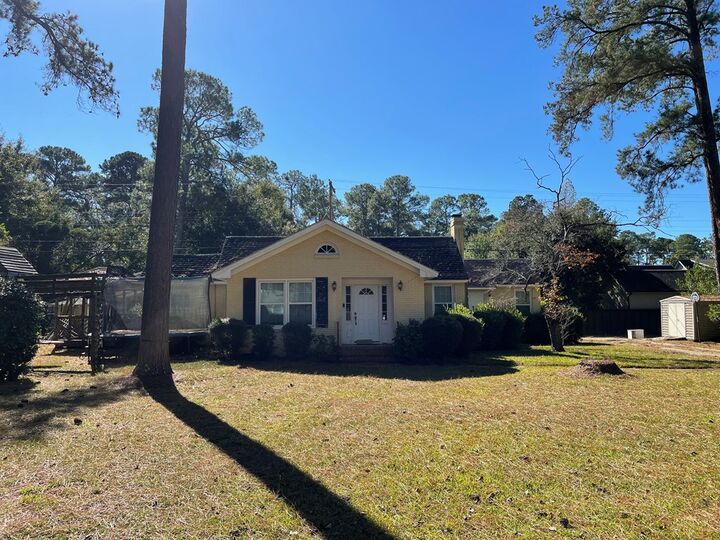 Property Photo: 716 E 18th Ave GA 31015