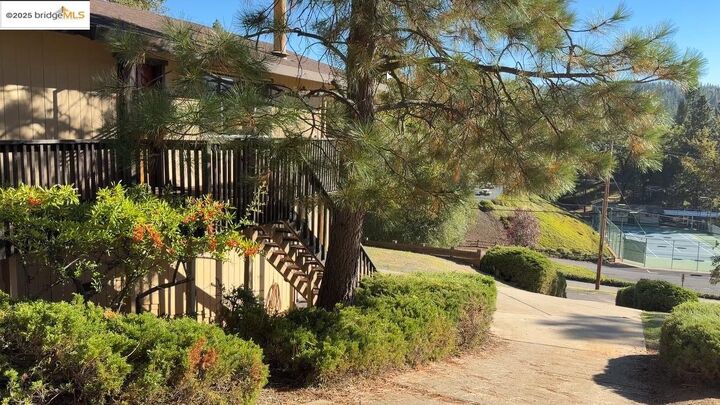 Property Photo: 20386 Pine Mountain Dr. CA 95321