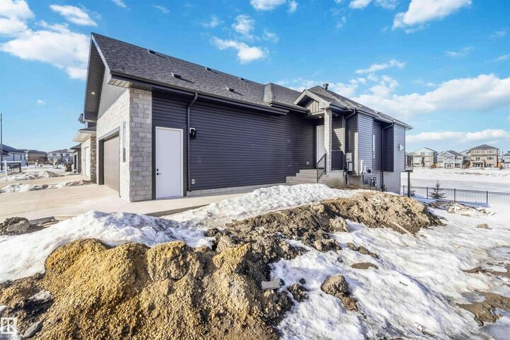 Property Photo:  72 Eldridge Point(E)  AB T8N 8C4 