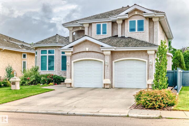 Property Photo:  946 Wallbridge Place NW  AB T6M 2L7 