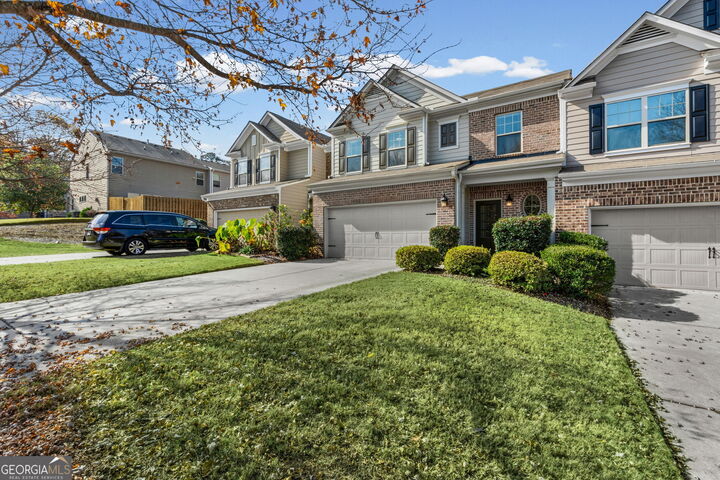 Property Photo: 3153 Cross Creek Drive GA 30040