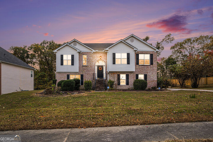 Property Photo:  3495 Heathervale Way SW  GA 30094 