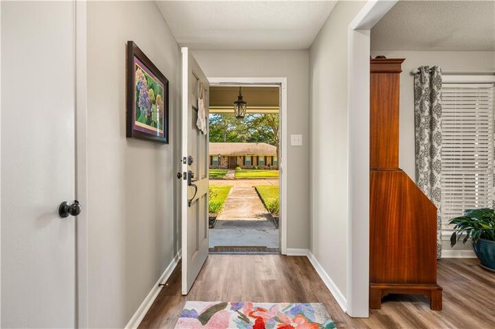 Property Photo: 1208 Canterbury Drive LA 71303