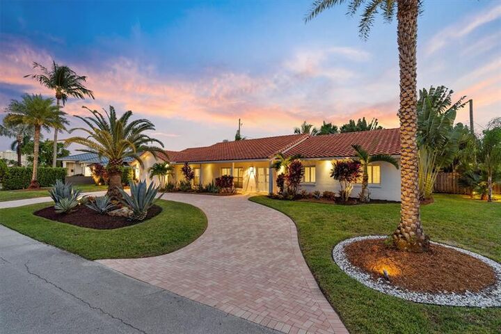 2750 NE 35th Ct  Fort Lauderdale FL 33308 photo