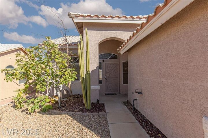 Property Photo: 928 Strider Drive NV 89015