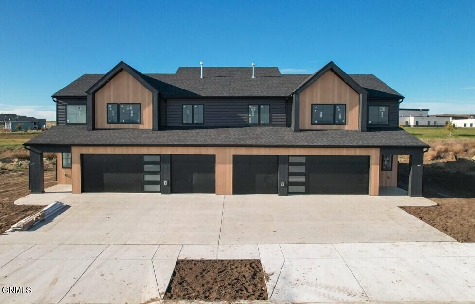 Property Photo: 4218 Kites Lane ND 58503