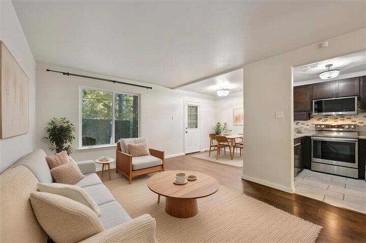 Property Photo: 16478 Eastchase TX 77316