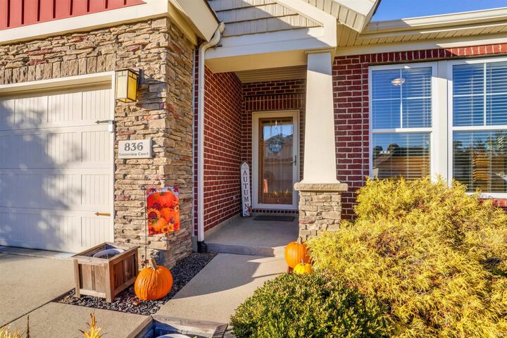 Property Photo:  836 Groveview Court  IN 47711 