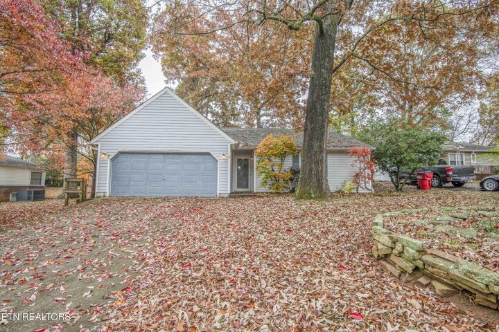 Property Photo:  616 Tarpley St  TN 37804 