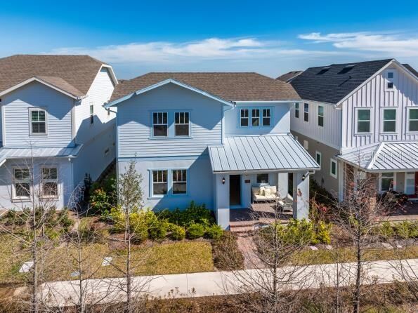 Property Photo:  9842 Peebles Street  FL 32827 
