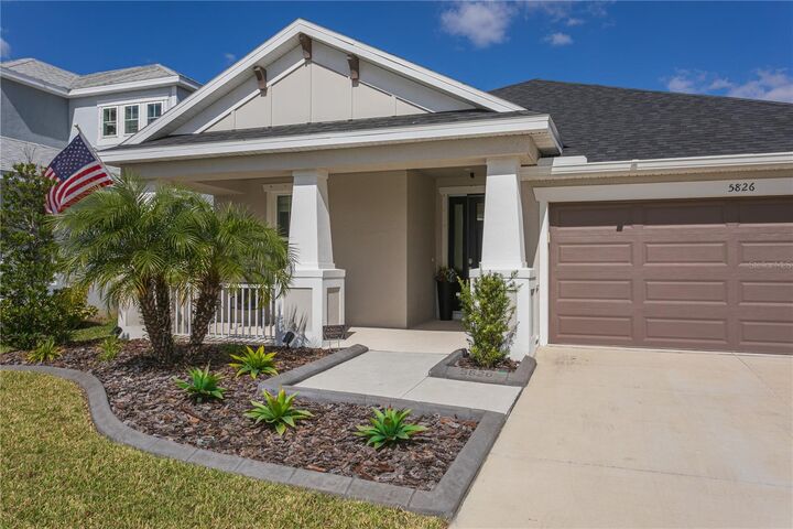 Property Photo: 5826 Fieldmoor Ct. FL 34221