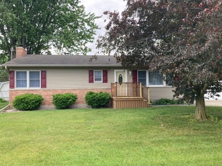 Property Photo:  407 W Clara Street  MI 48634 