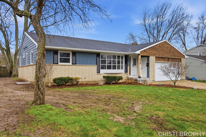 Property Photo: 2538 Berwyck Road SE MI 49506