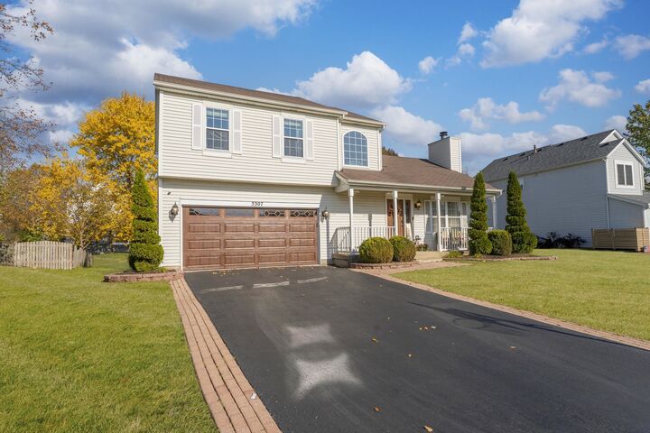 Property Photo:  5307 Brindlewood Drive  IL 60586 