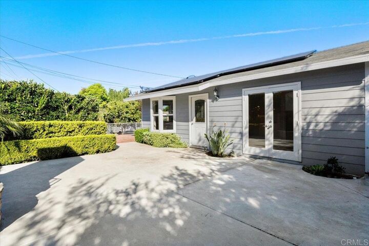 Property Photo:  697 Ocean View Avenue  CA 92024 