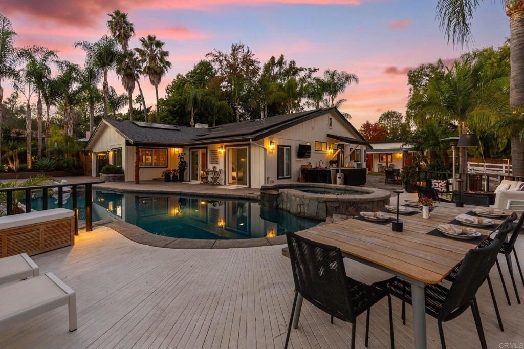 Property Photo: 612 Lucylle Lane CA 92024