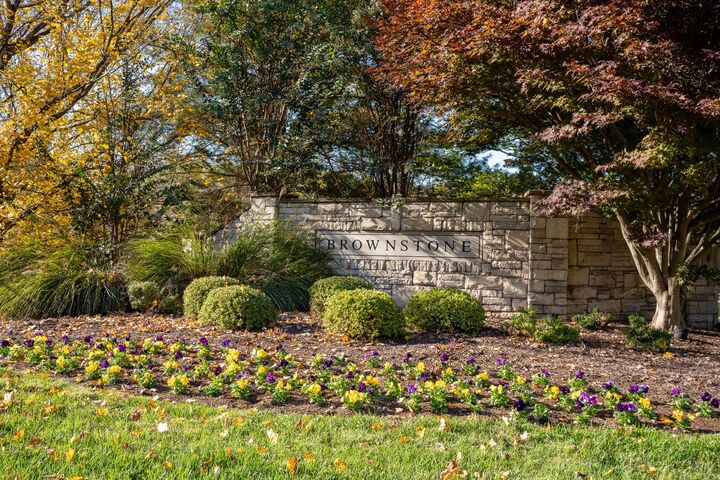 Property Photo: 5417 Brownstone Dr TN 37027