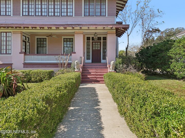 Property Photo:  1130 Acosta Street  FL 32204 