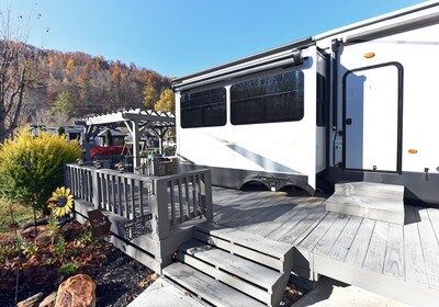 Property Photo:  185 Heavenly Drive  GA 30512 