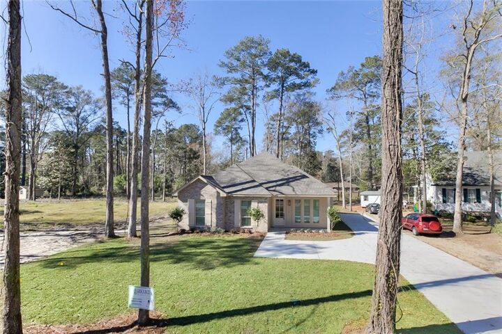 Property Photo:  408 Holm Oak Lane  LA 70471 