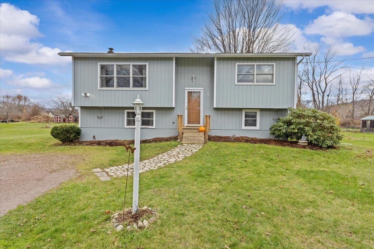 Property Photo: 9 Liberty Lane VT 05465