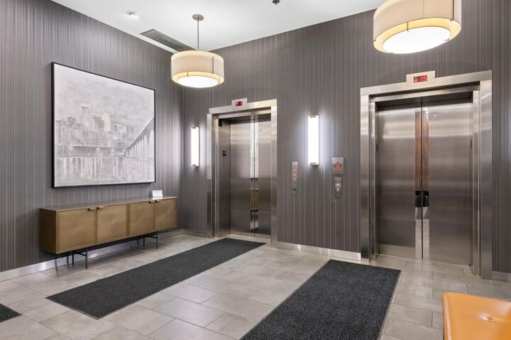 Property Photo: 433 S 7th Street 1527 MN 55415