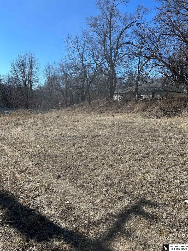 Property Photo: 712 California Street NE 68421