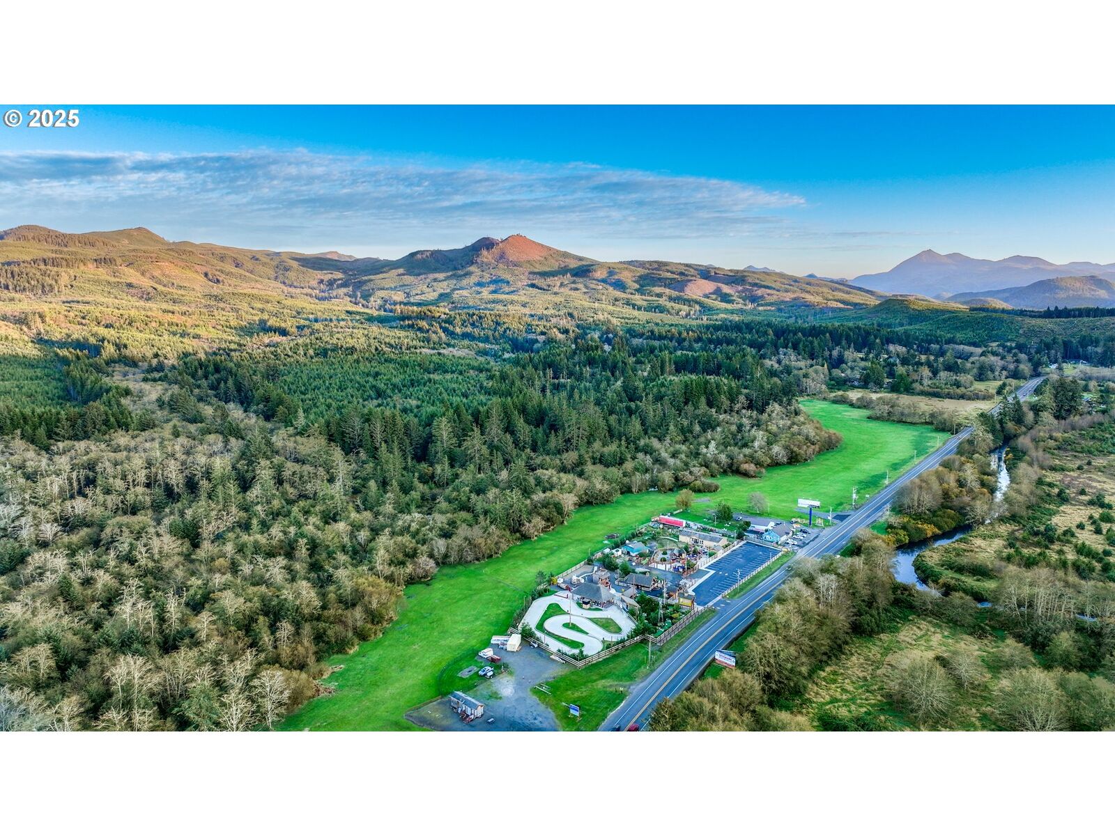 Property Photo:  85863 Highway 101  OR 97138 