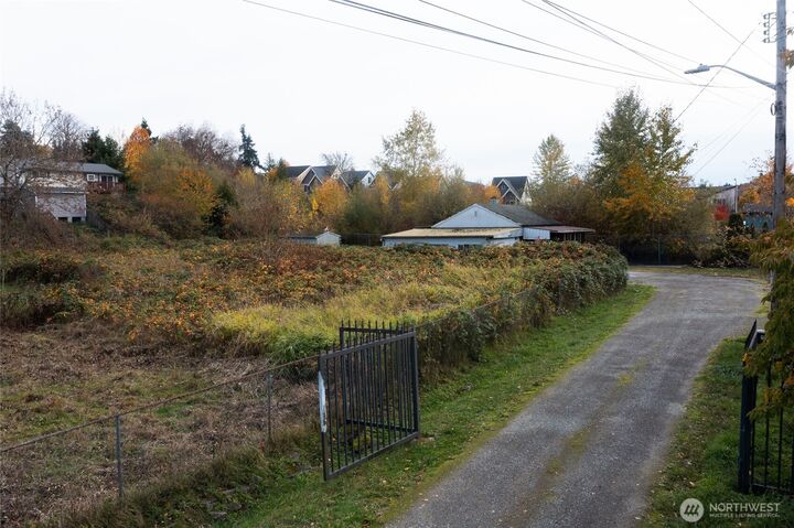 30 Xx S Dakota Street  Seattle WA 98108 photo