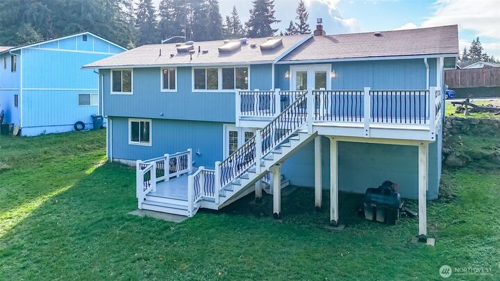 2211  24th Avenue SE  Puyallup WA 98374 photo