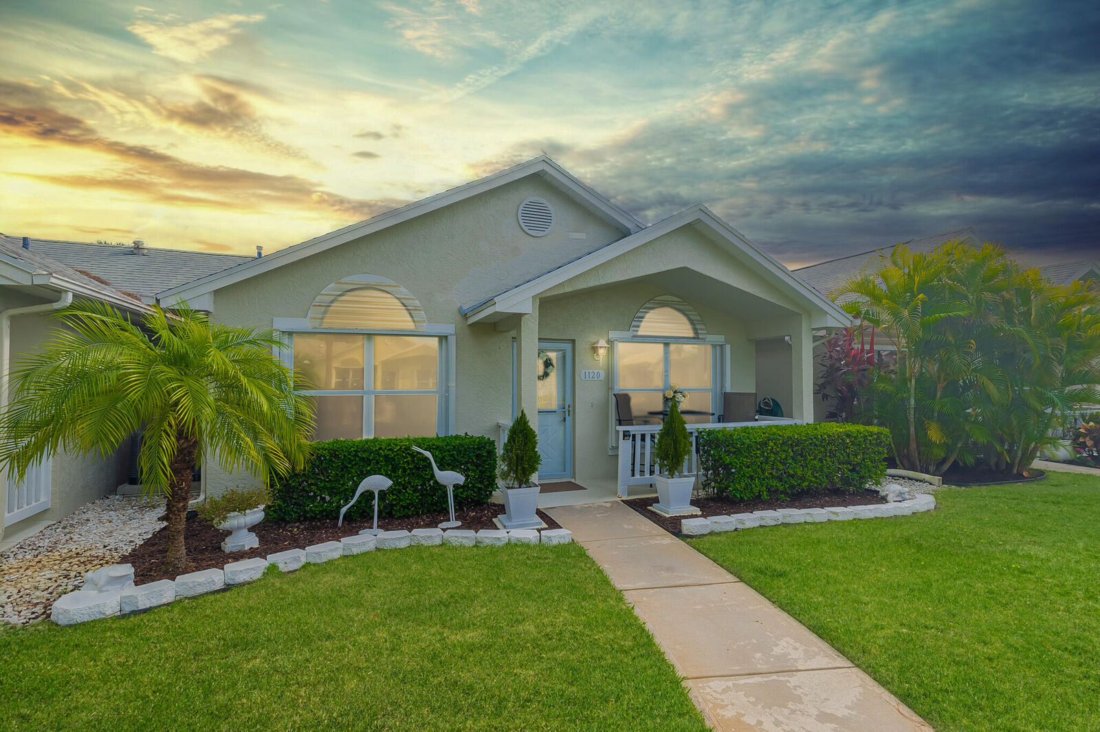 Property Photo: 1120 NW Lombardy Drive FL 34986