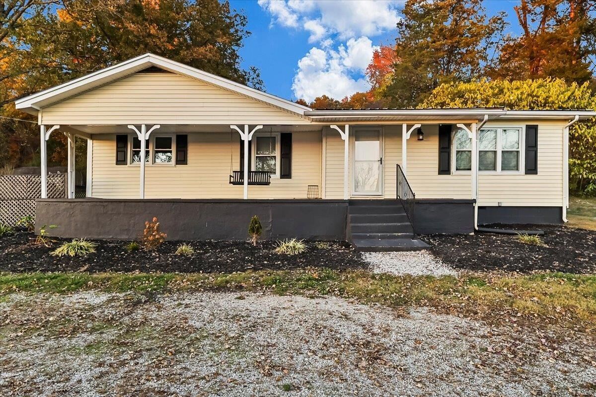 Property Photo:  16089 Louisville Road  KY 42171 