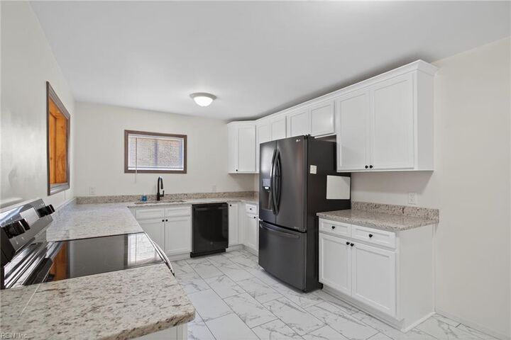 Property Photo:  4707 Dermott St  VA 23320 