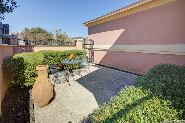 Property Photo: 1165 Legacy TX 78130