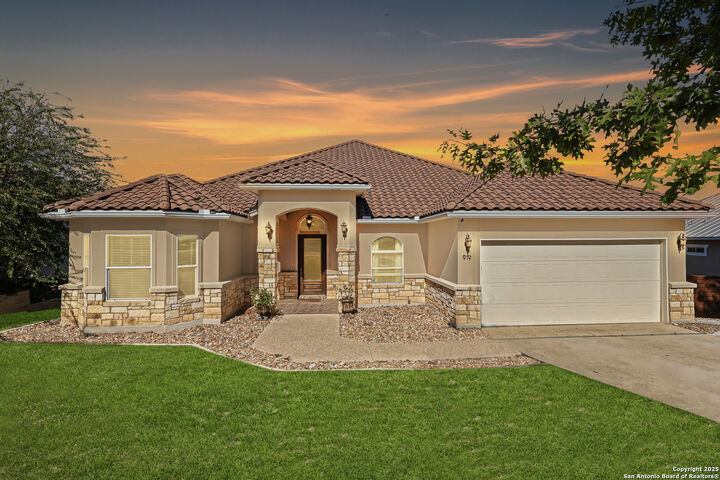 Property Photo:  919 Sutters Rim  TX 78258 