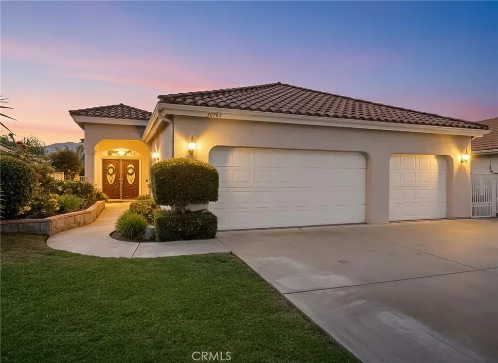 Property Photo:  30263 Swan Point  CA 92587 