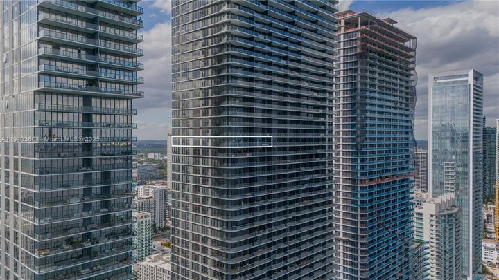 700 NE 24th St 4407  Miami FL 33137 photo