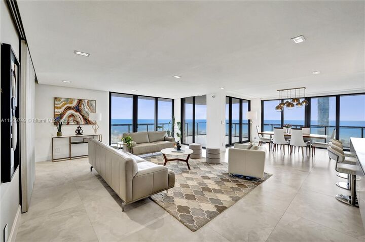 Property Photo:  19667 Turnberry Way 27J  FL 33180 