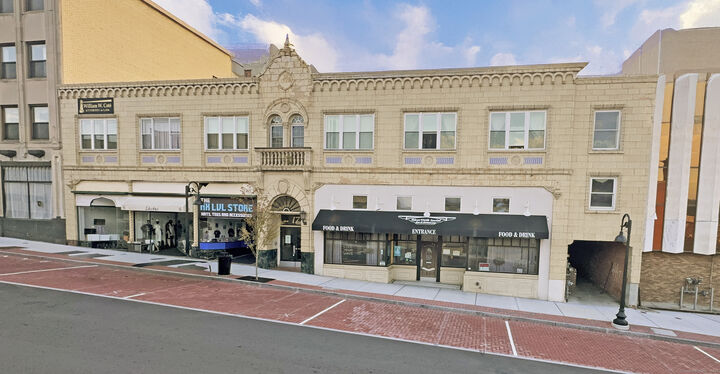 17 Elizabeth Street E-2  Derby CT 06418 photo