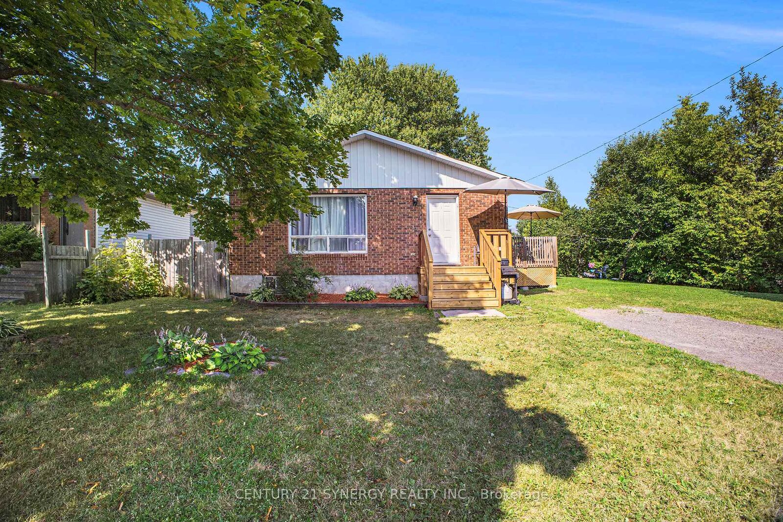 Photo de la propriété: 389 Thomas Street ON K7C 3Z3